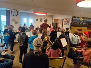 Sonnenstern Weihnachten HaW IMG_20231208_140524.jpg